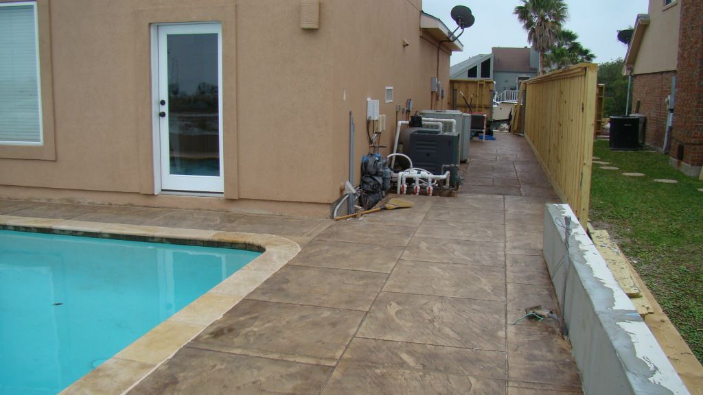 STAMPED CONCRETE DECK